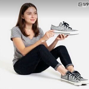 Converse All Star Women Size 6 Shoes Gray Low Top Leather 551591C